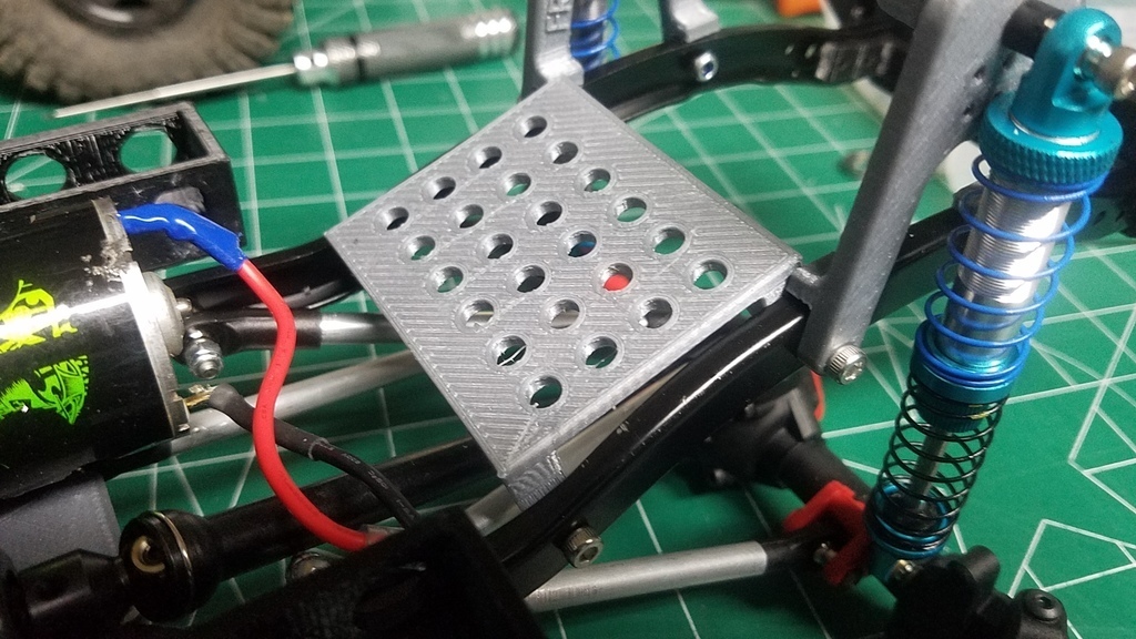 Free 3D file OSX10 / SCX10 Receiver / ESC Mount 🚁・3D printable design ...