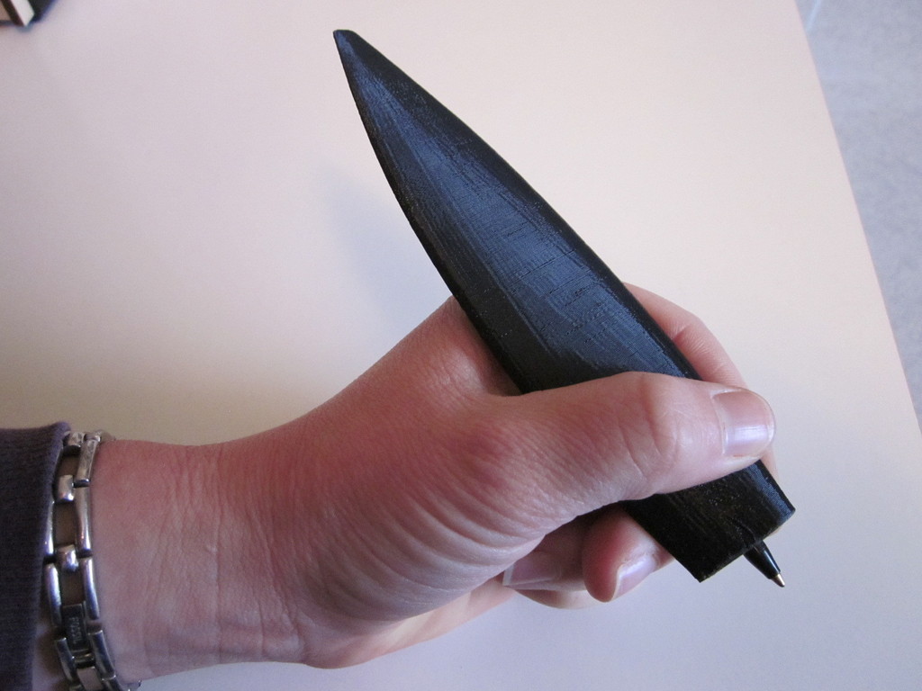 Free 3D file Propeller Quill Pen・3D printer model to download・Cults