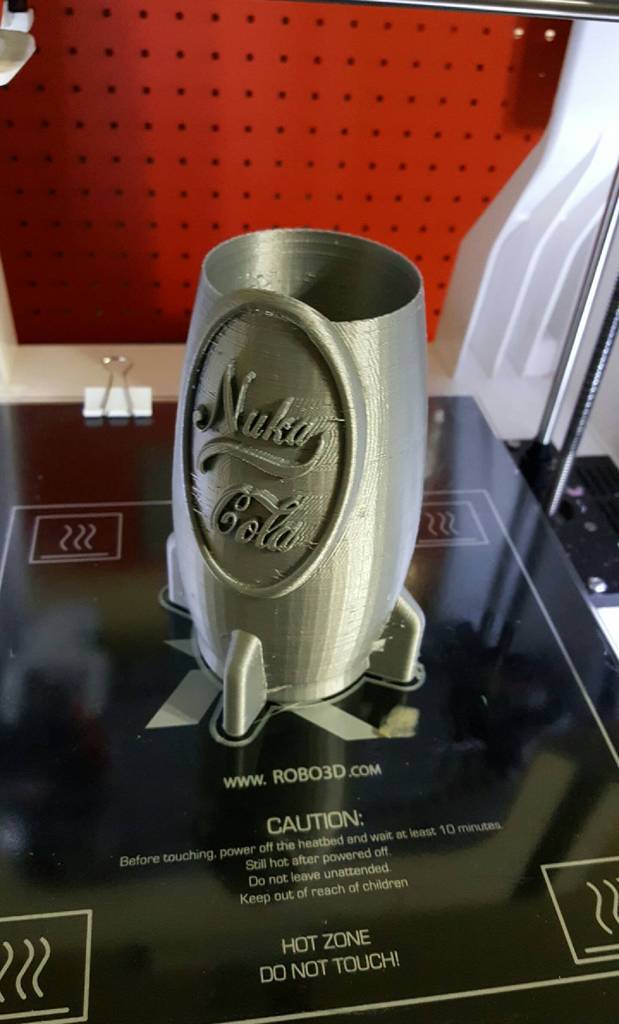 Free 3D file Nukacola Michelob beer holder・3D printable model to