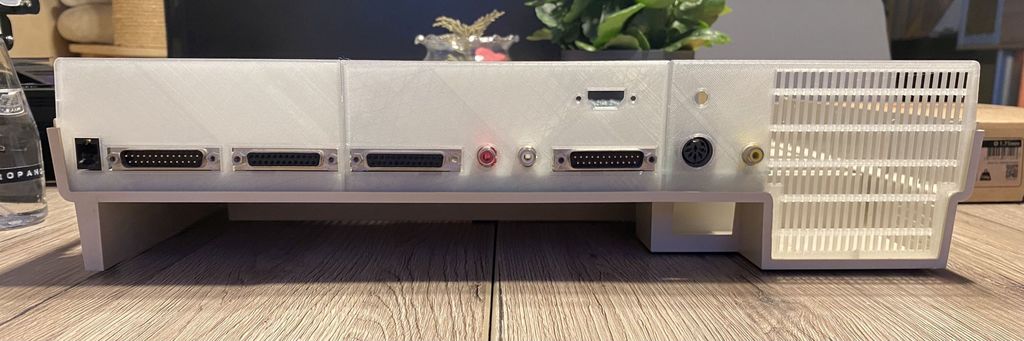 Plaques D’E/S Amiga – Pour Cartes Mères Lisa Amiga 2000TX Et 4000TX – Neuves