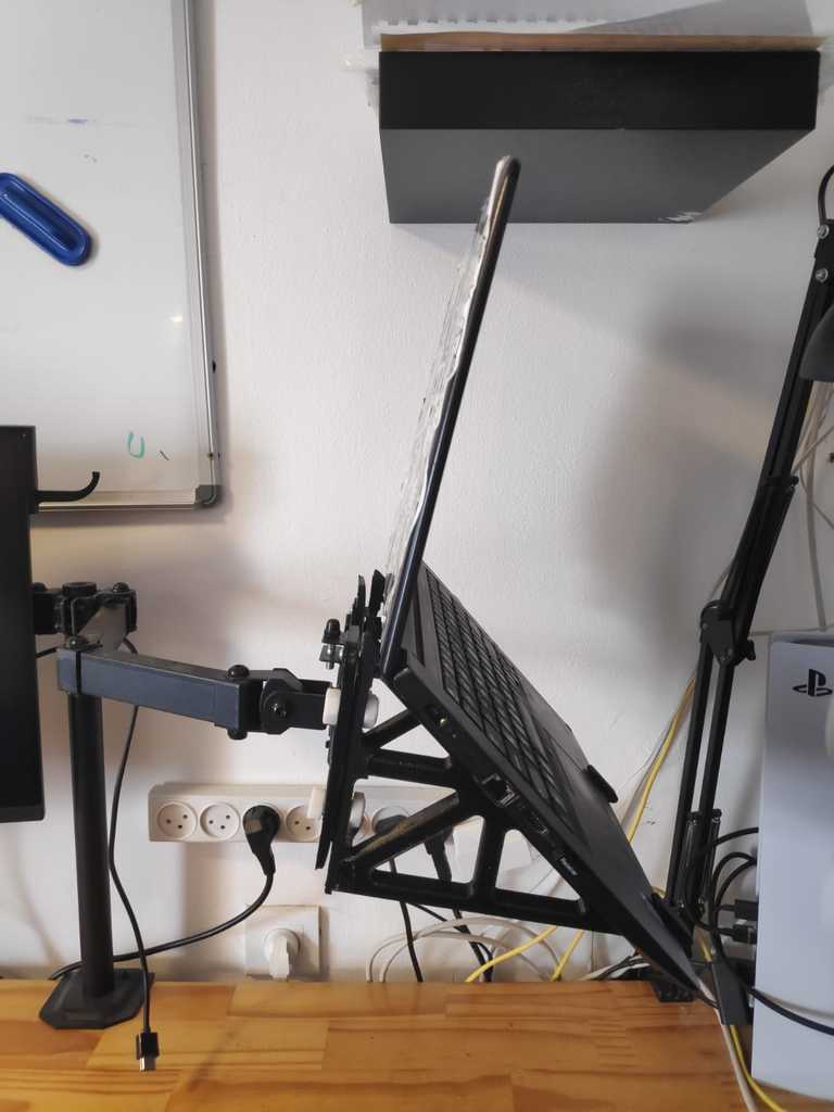 Archivo 3D gratis Adaptador de soporte para ordenador portátil fuerte ...