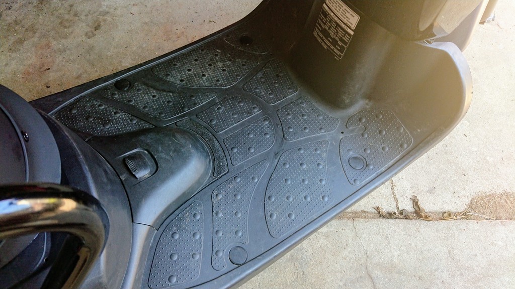 Free 3D file Honda Ruckus Floor Caps・3D printer design to download・Cults