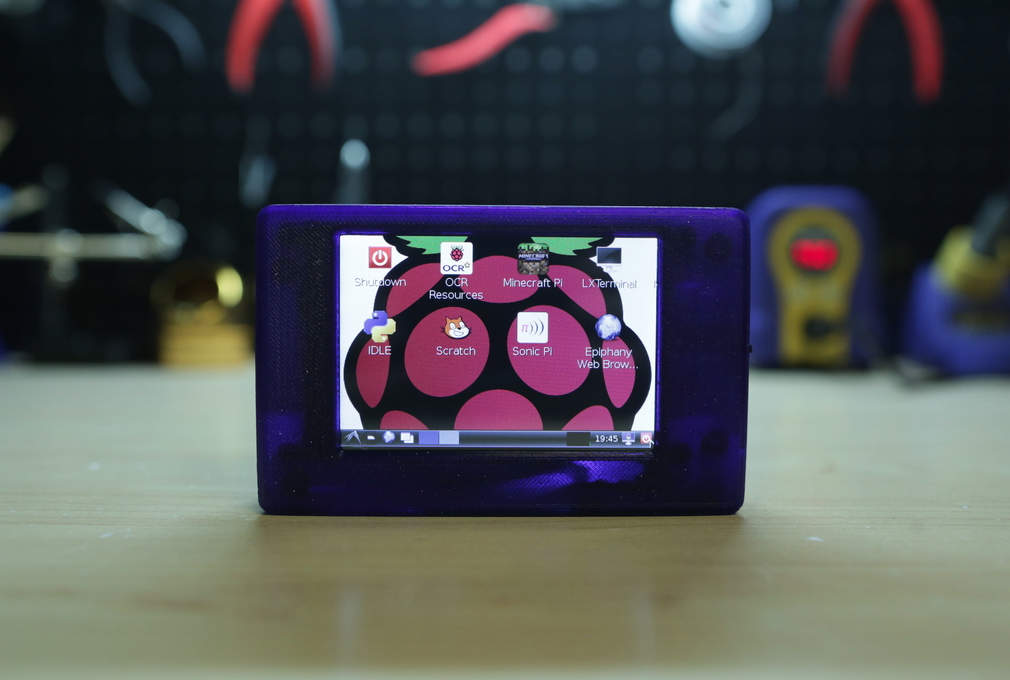 Free STL file Touch Pi: Portable Raspberry Pi・3D printable object to ...