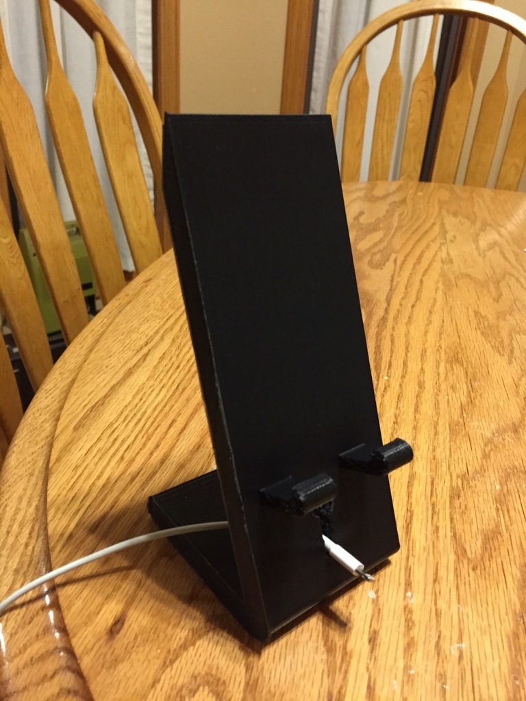 Free 3D file iPhone 6 Stand・Model to download and 3D print・Cults