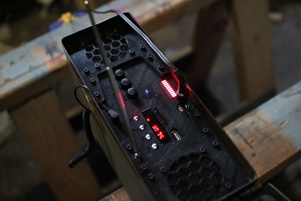 Free 3D file Ammo Tin Stereo Faceplate・3D print design to download・Cults