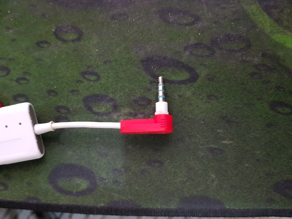 Free 3D file Headphone jack sleeve・3D printable model to download・Cults