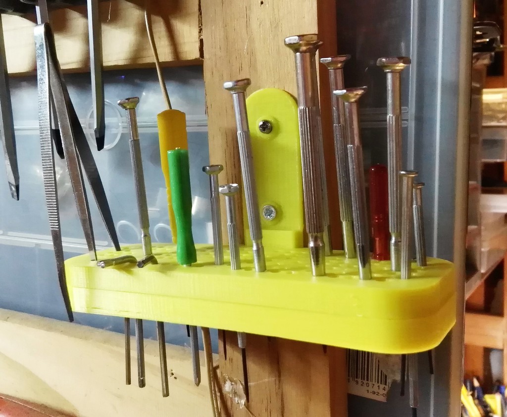 Free 3D file Mini Screwdriver Holder・Model to download and 3D print・Cults