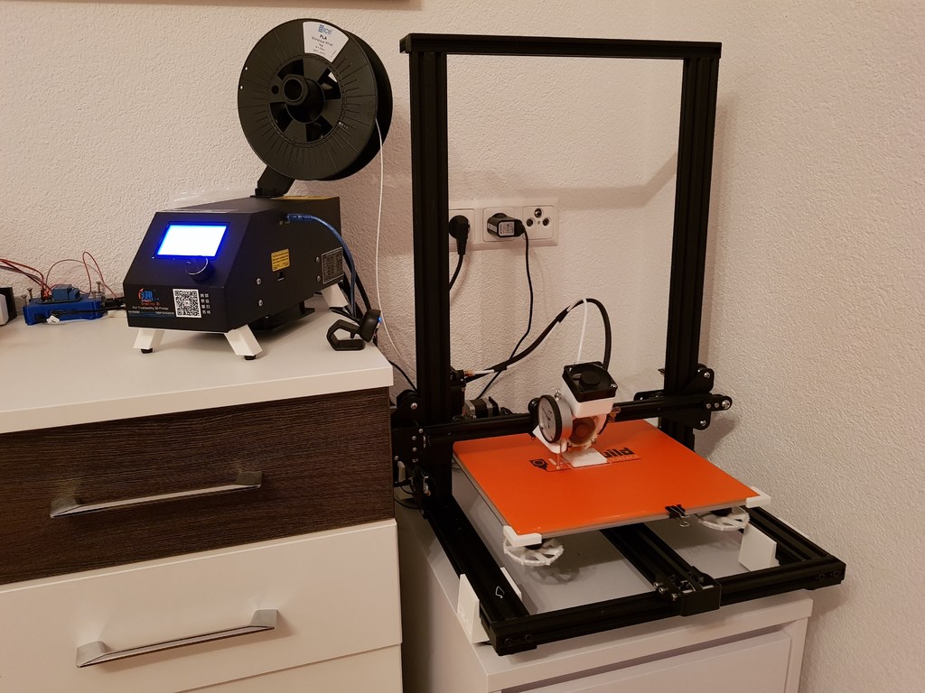 Free 3D file CR10 Control Box Fan Mod with feets 120mm・3D printing