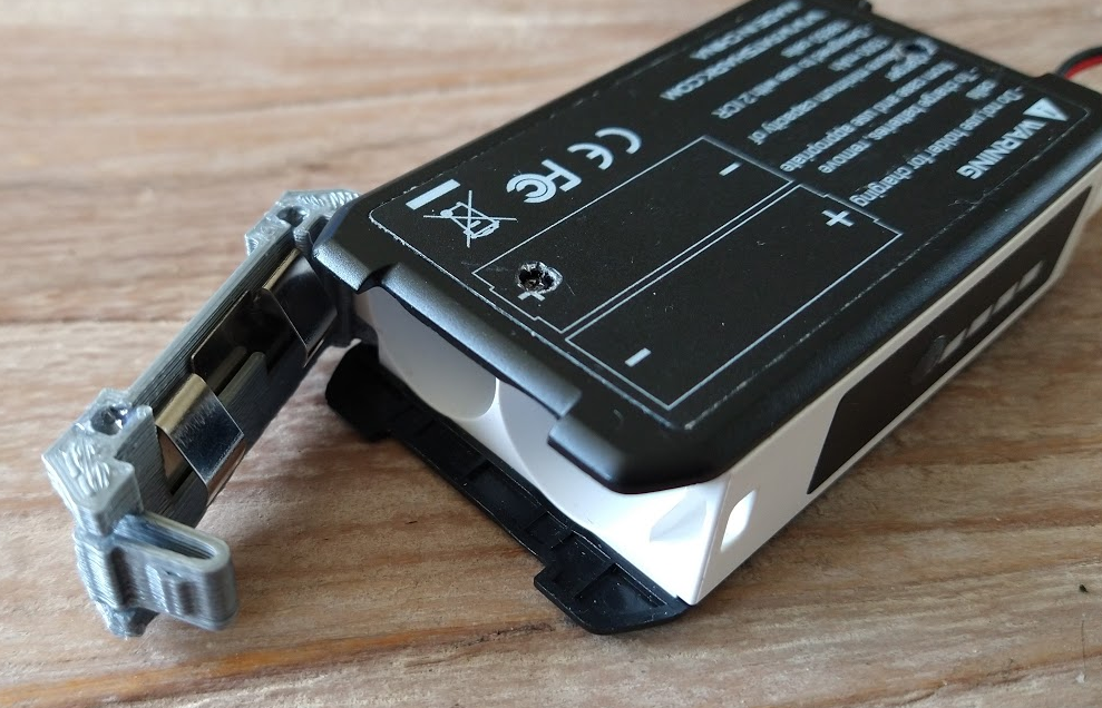 Free 3D file FatShark Battery Case Door 🔋・3D printable design to