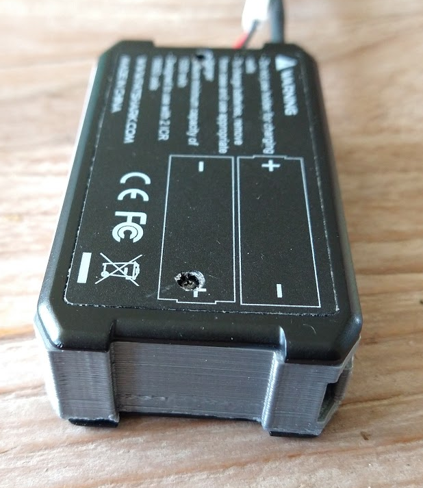 Free 3D file FatShark Battery Case Door 🔋・3D printable design to