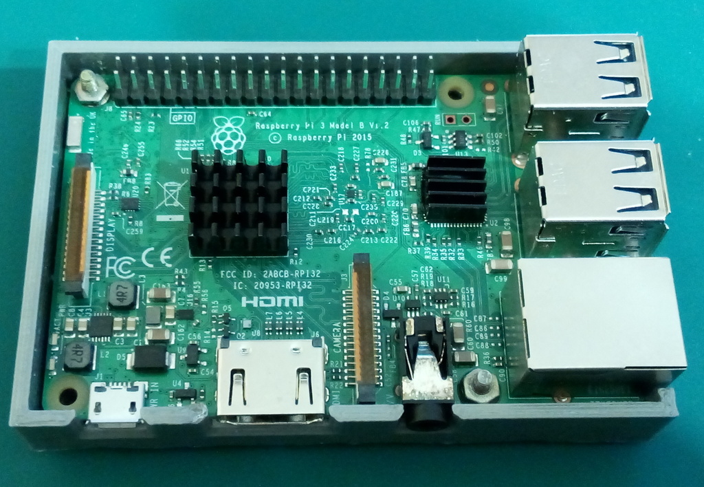 Free 3D file Rasberry Pi 3b Case v1・3D printer model to download・Cults