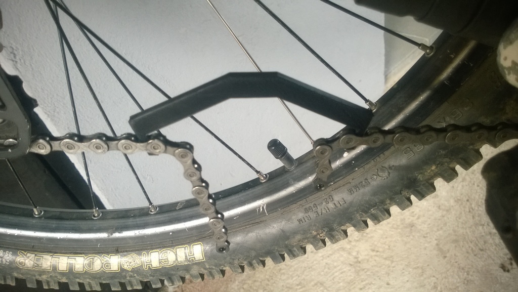 Free 3D file Bicycle chain holder・3D print design to download・Cults