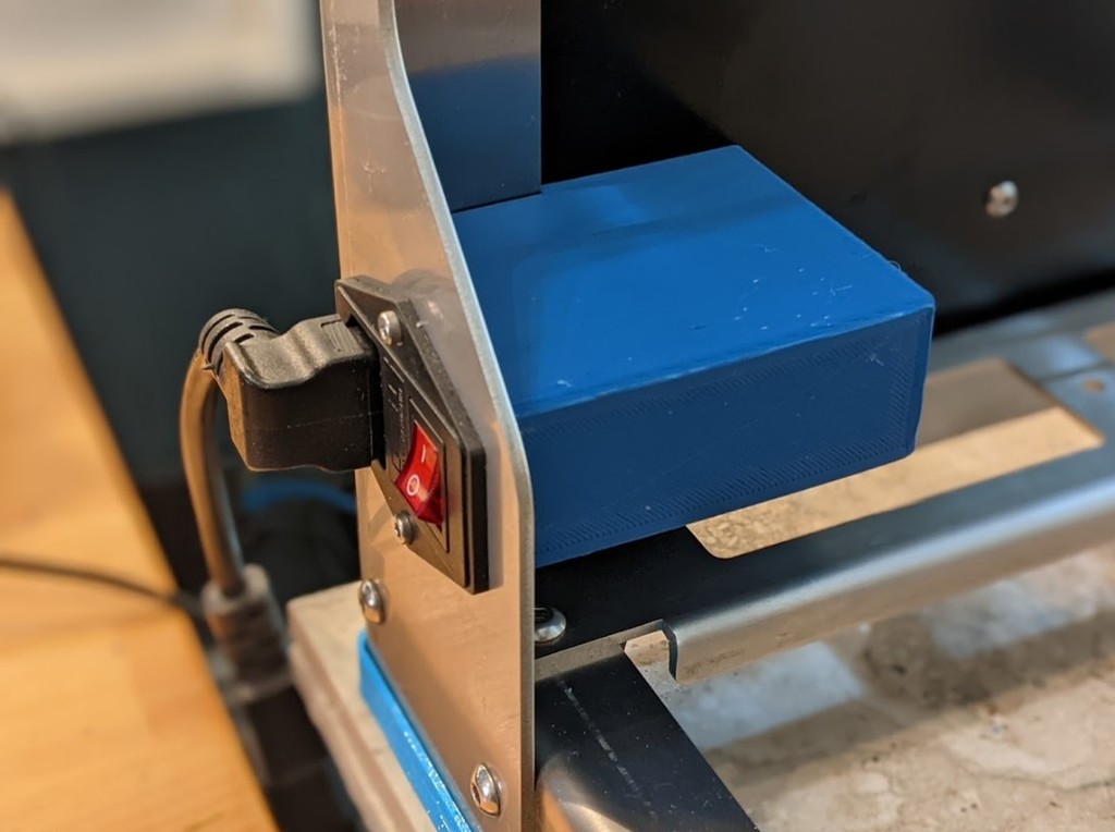 Free 3D file SK-Tank Power Switch Rear Housing・3D print object to ...