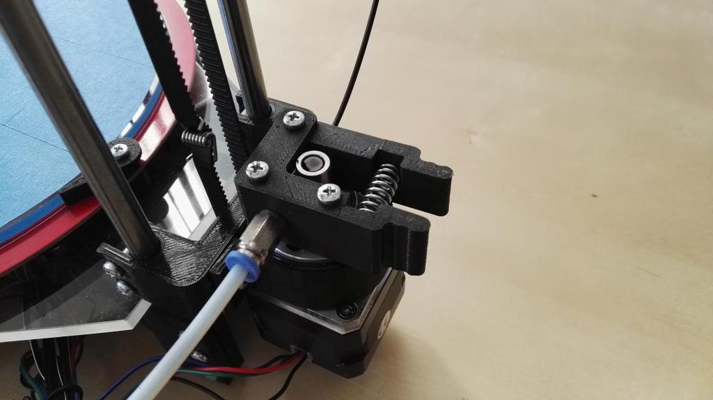 Free 3D file Simple bowden extruder for geared Nema 17・3D printing ...