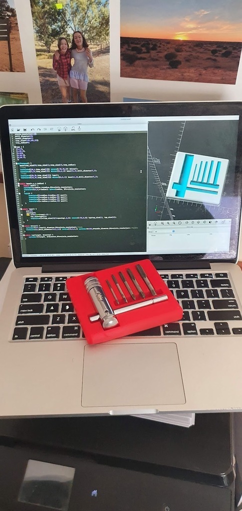 Free 3D file T-Handle Adjustable Ratchet Tap Holder Tray・3D printable ...