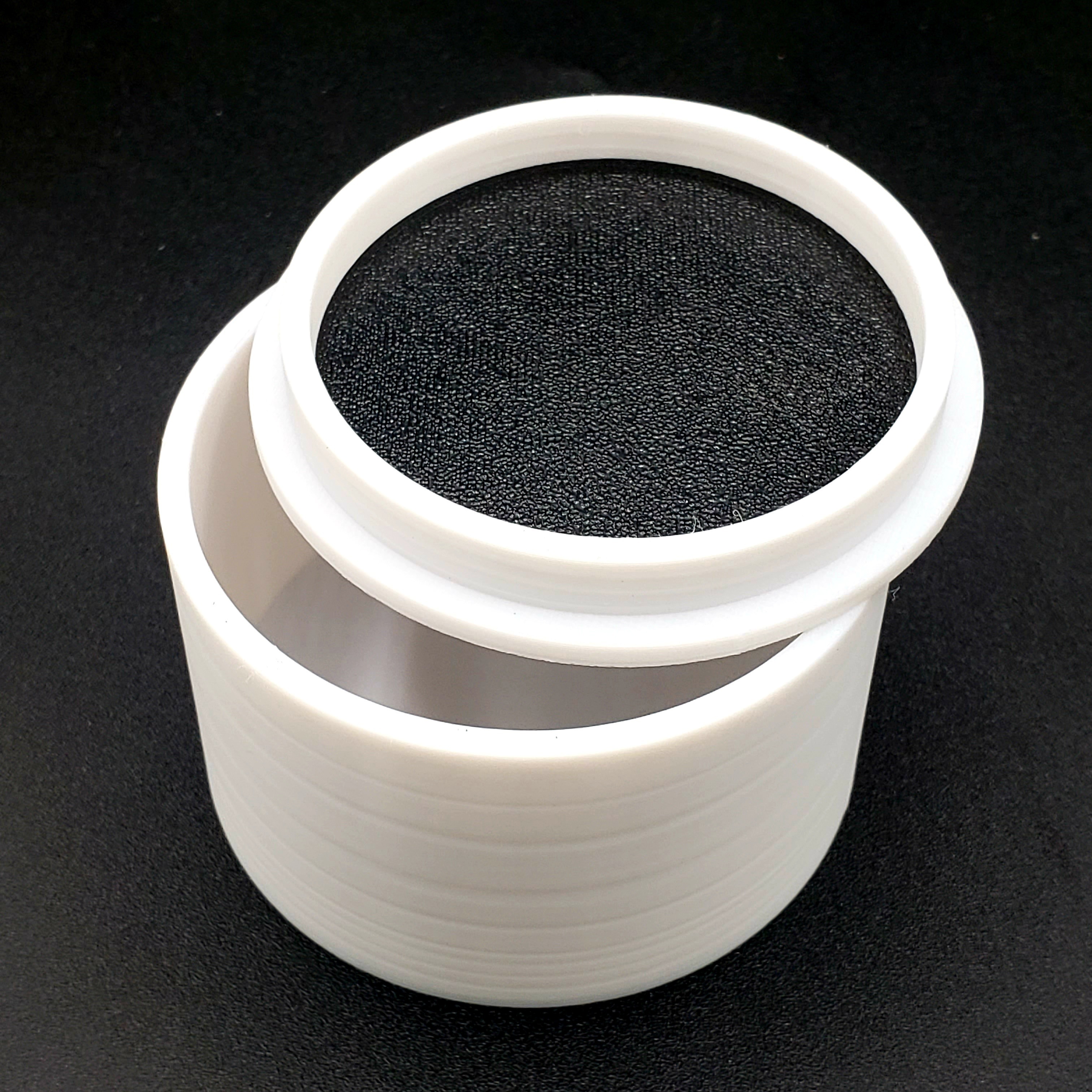 3D file Multicolor Round Tuit Box Gift Box New Years Resolution Box ...