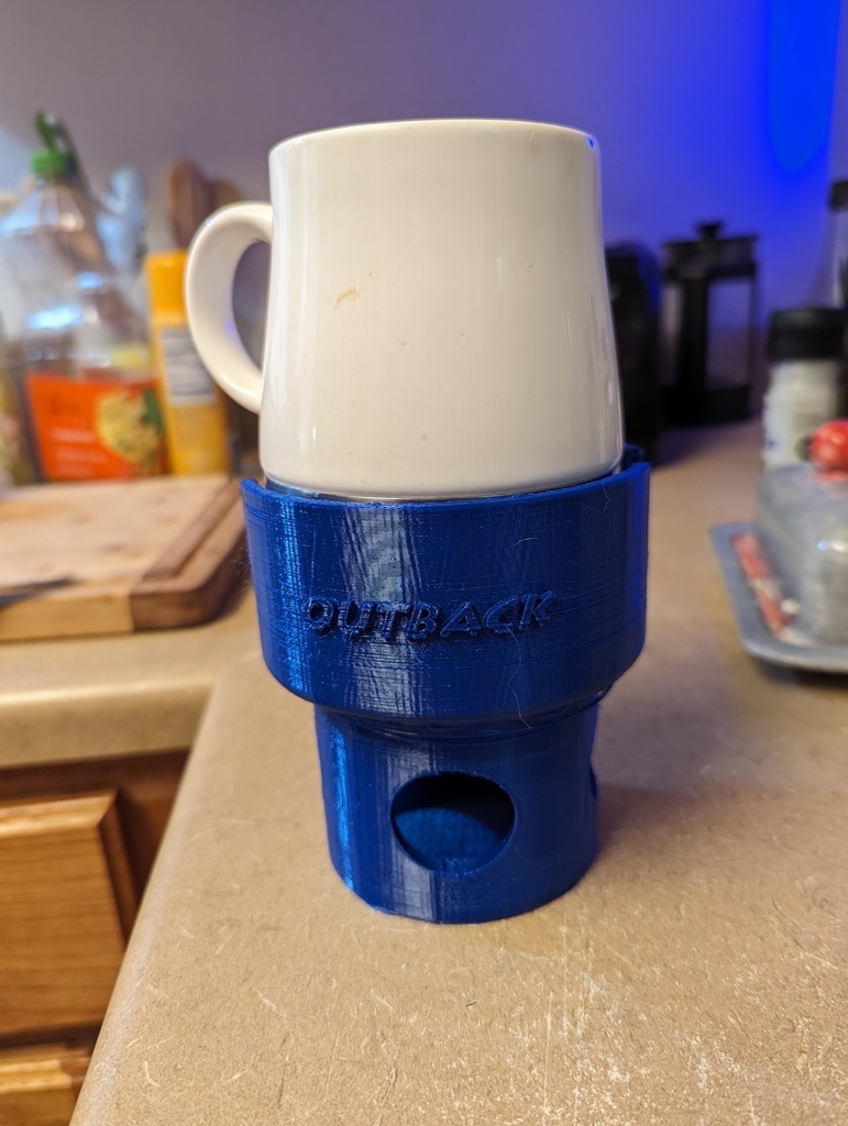 Free 3D file 2013 Outback Cup Holder Expander・3D printing template to