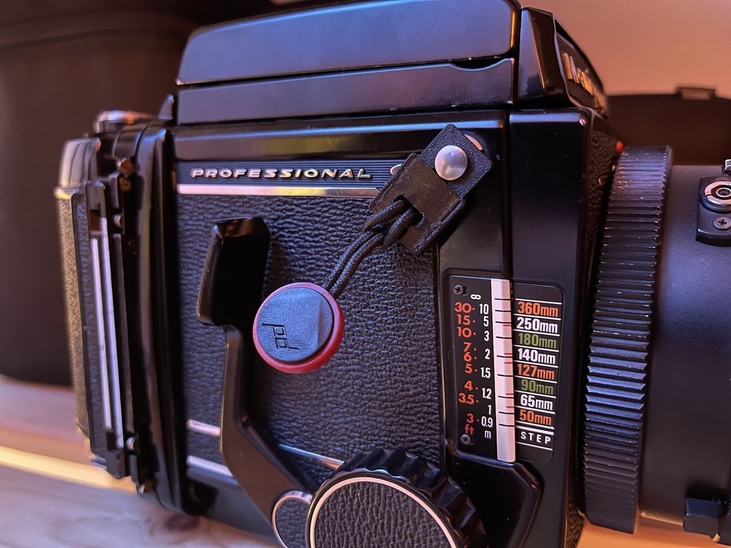 EJE DE MADERA De Grafito Extra Rígido 41,75" Graphite Design Tour AD MJ