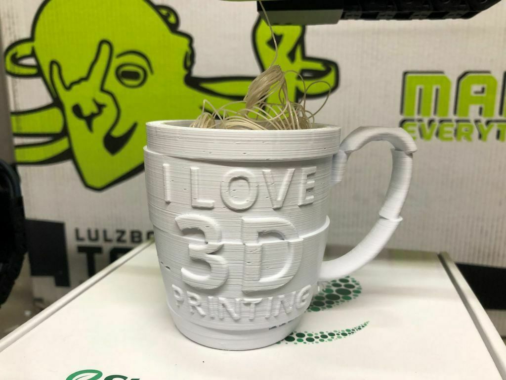 Fichier 3D gratuit Tasse cadeau "I Love 3D Printing" (J
