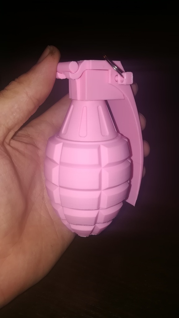 Free 3D file Pineapple Grenade・Object to download and to 3D print・Cults