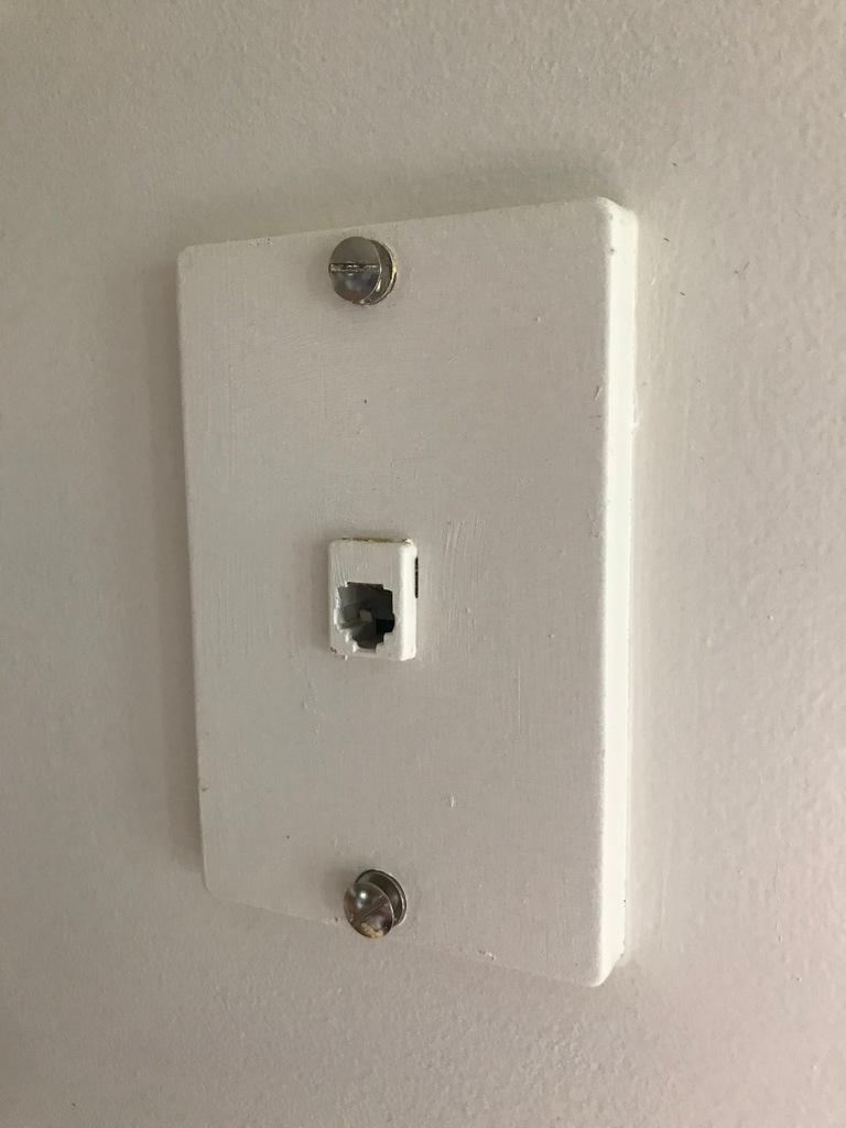 Free 3D file Pen Holder for Telephone Wall Plate・3D printing design to