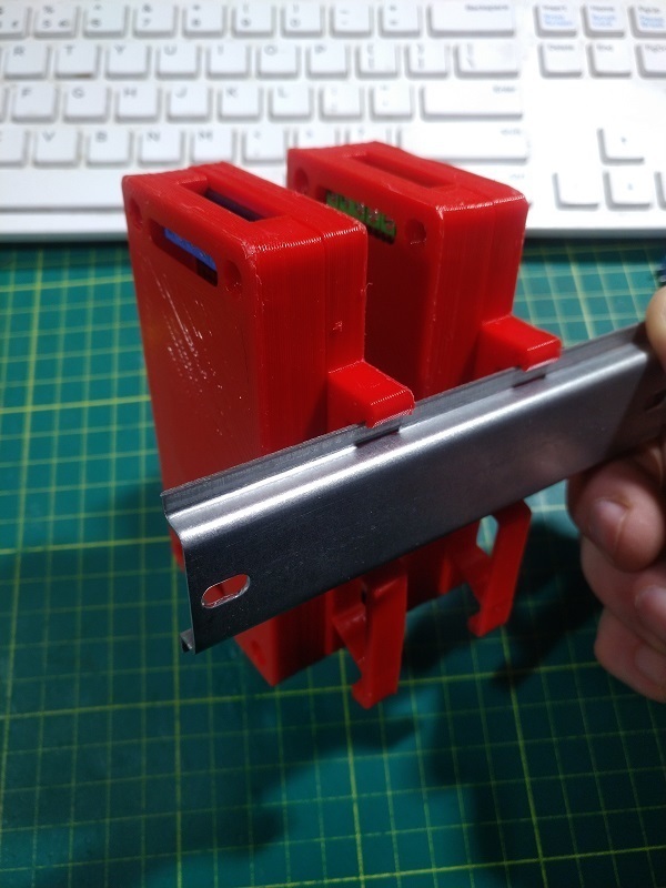 Free 3D file DIN-35 Rail Mount, for gluing・3D print design to download ...