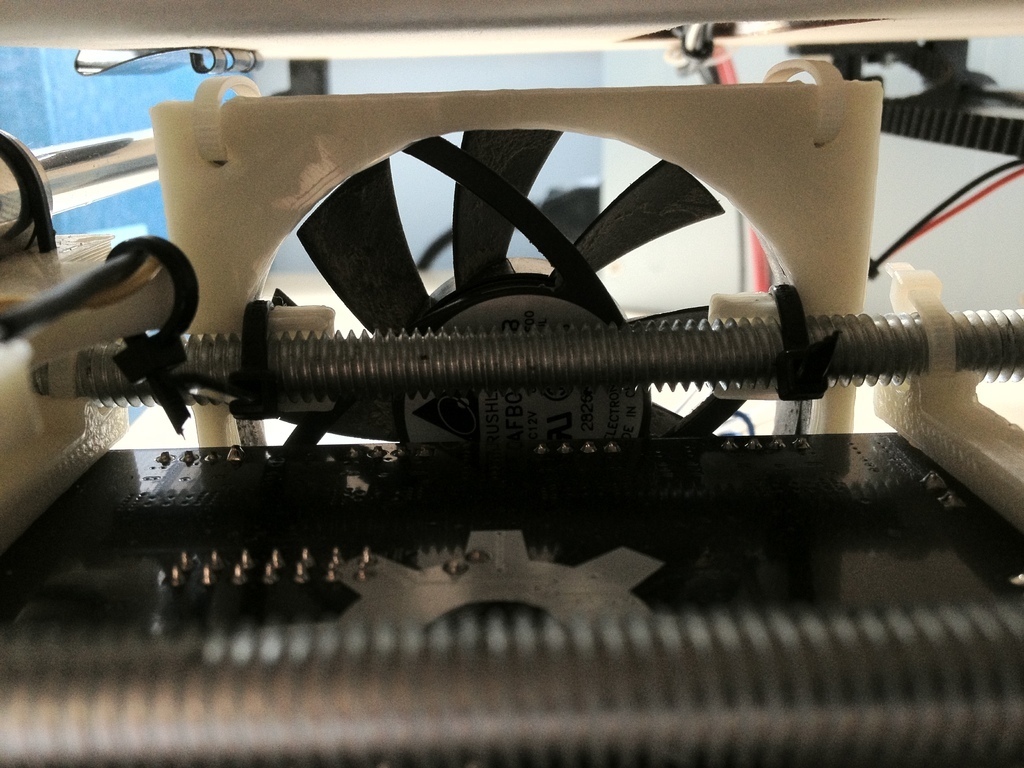 Pin Turbit Free 3D file Printrbot Printrboard cooling fan bar mount・3D printer ...
