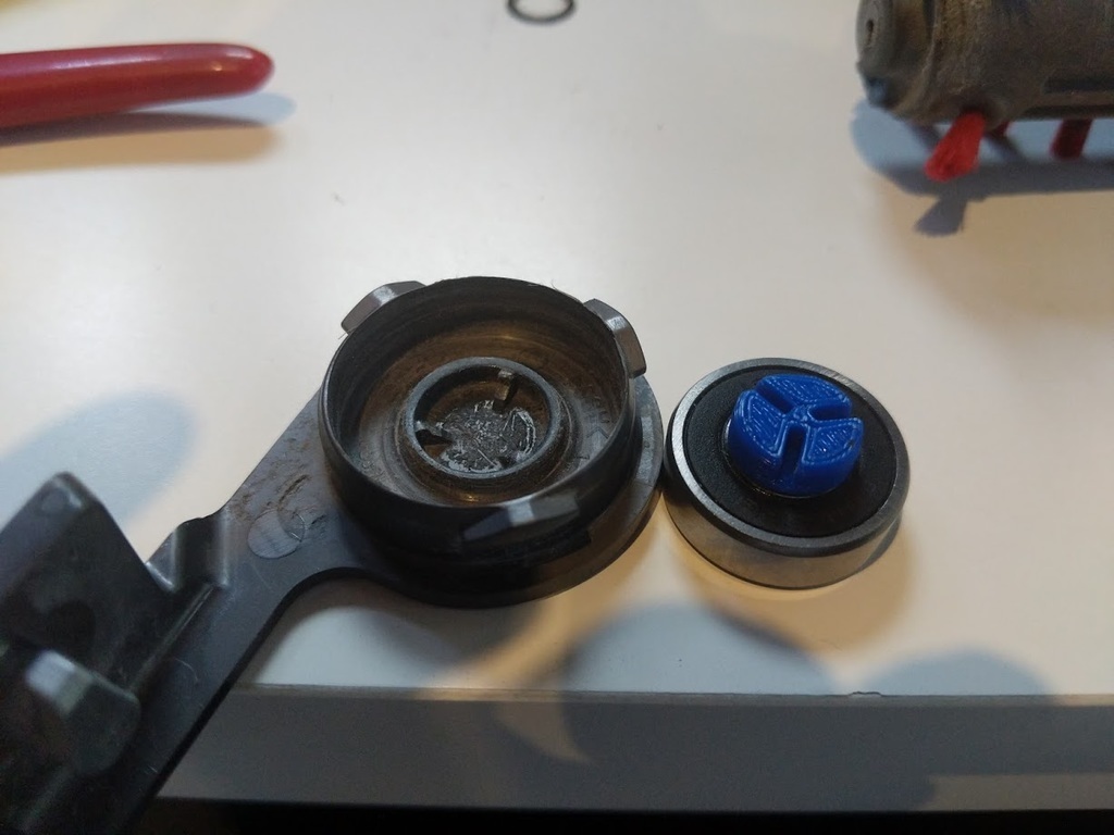 Free 3D file Dyson DC24 roller end bearing replacement・3D printable
