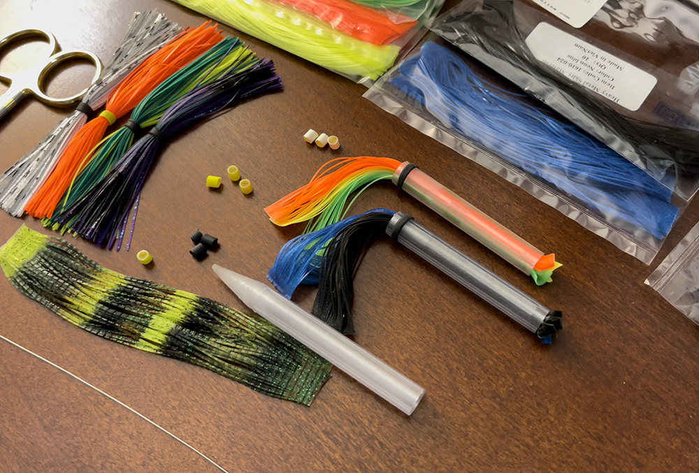 Free 3D file Bass Jig Skirt Tool・3D printable object to download・Cults