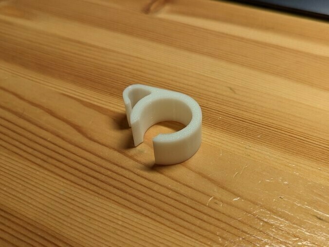 Free 3D file Tube Cable Clip・3D print object to download・Cults