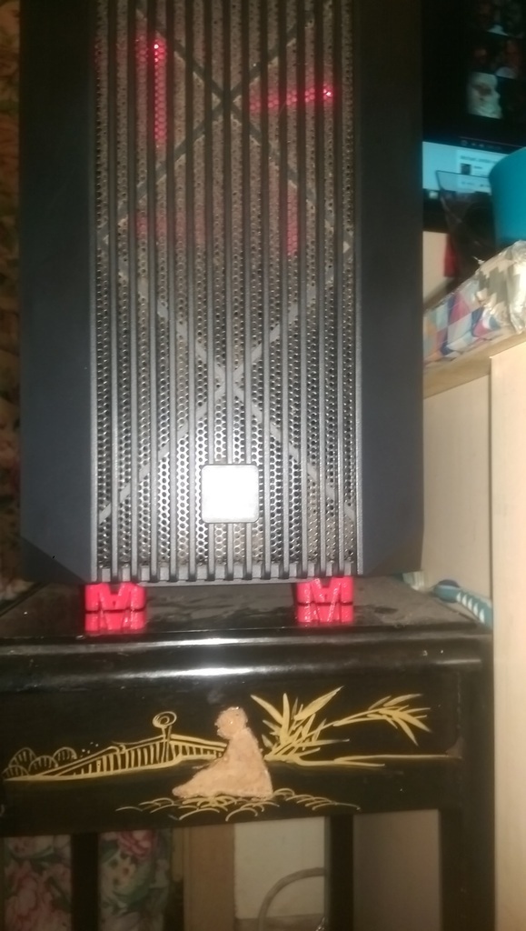 Free 3D file Desktop Risers・3D printable model to download・Cults