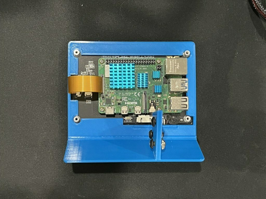 Free 3D file Ender 3 BTT Pi TFT50 Screen Mount 🧞‍♂️・3D printable model