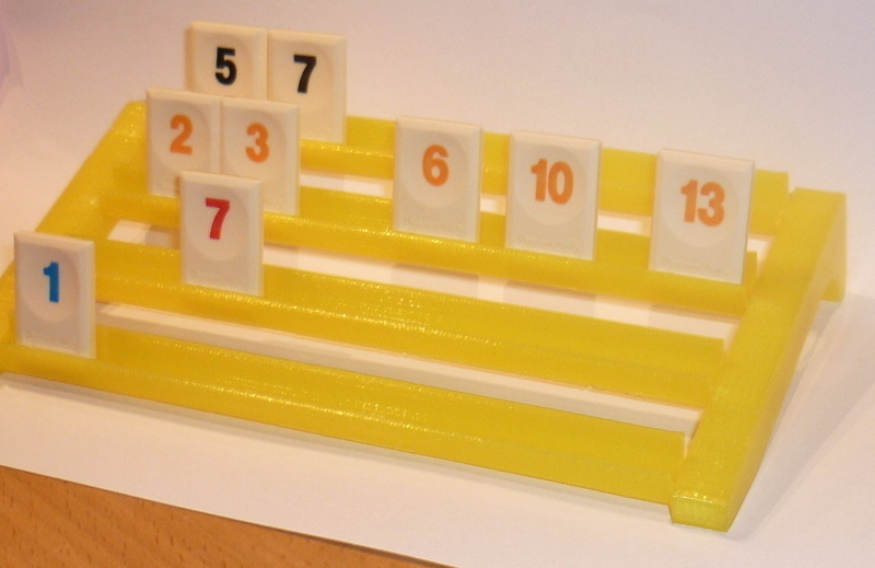 Бесплатный 3D файл Держатель для плитки Rummikub・3D-печатная модель для ...