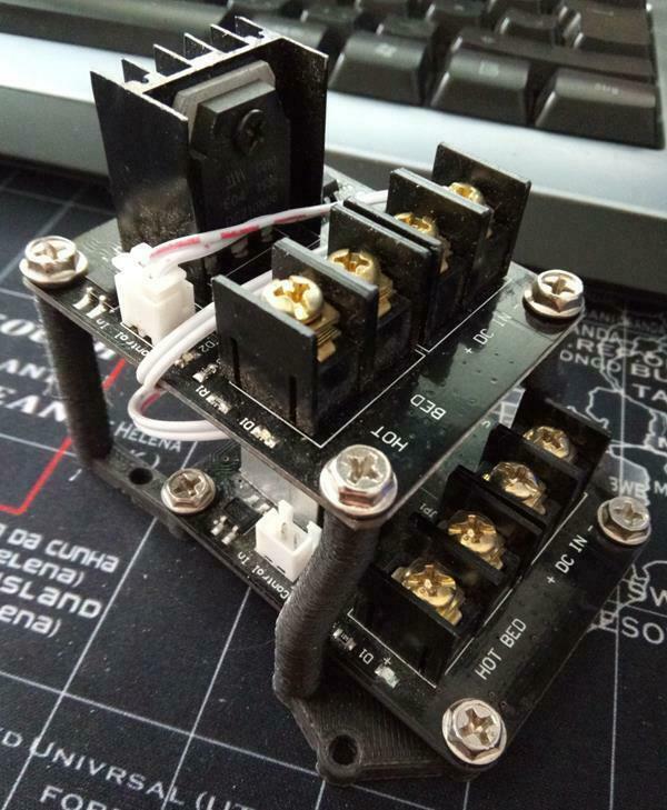 Free 3D file Dual Stacked Mosfet Modul Standoff / Mount / Holder / 🧞‍♂️
