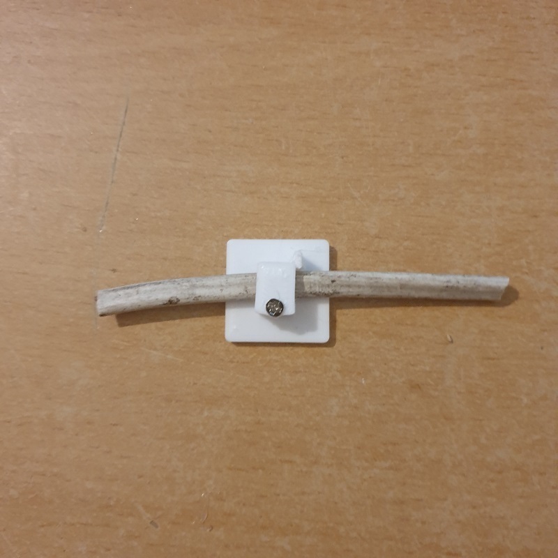 Free 3D file Cable Clip Lockable・3D printing template to download・Cults