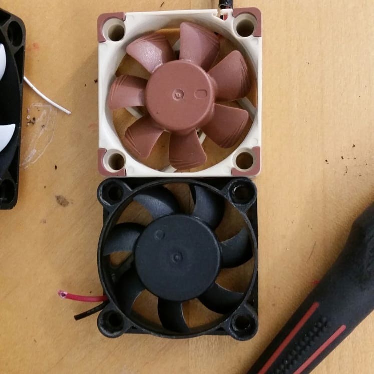 Free 3D file 50mm Active Cooling Fan Duct v3 for Replicator 1