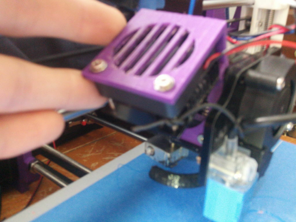 Free 3D file Anet A8 Hinging Fan Mod・3D printable model to download・Cults