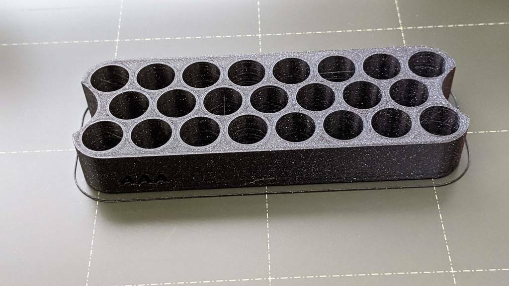 Free 3D file AAA Battery Holder 🔋・3D print design to download・Cults