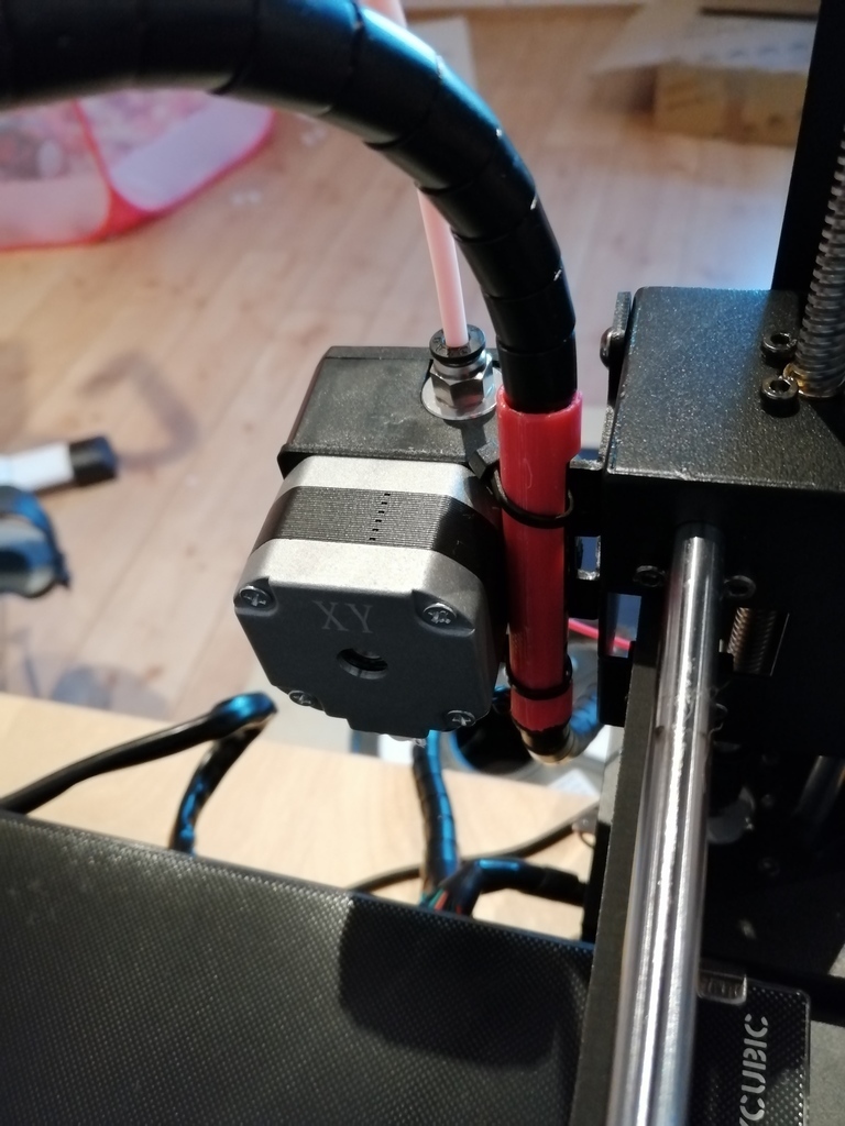 Free 3D file Cable routing on the right motor 🔌・Object to download and ...