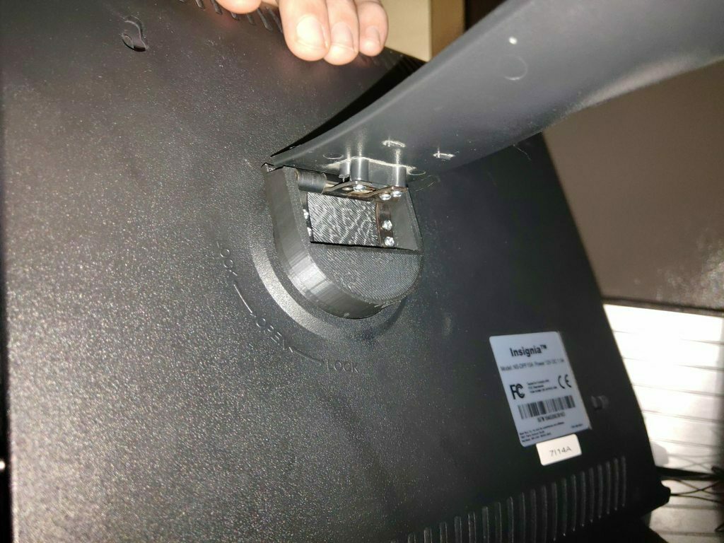 Free 3D file Insignia 7 Inch Picture Frame Kickstand Mount Replacement