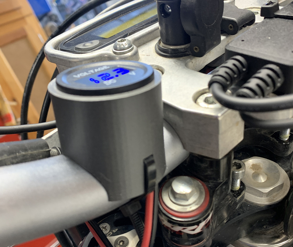 Free 3D file Motorcycle gauge mount 🏍️・3D printable model to download・Cults