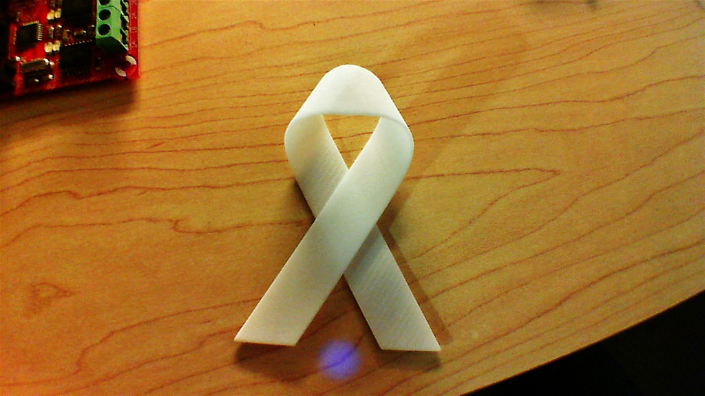 Free 3D file Ribbon Pendant (Wearable)・Template to download and 3D ...
