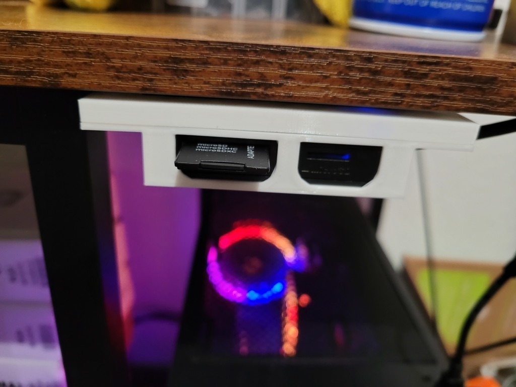 Free 3D file SmartQ C368 USB SD Card Reader Mount 💾・3D printing idea to