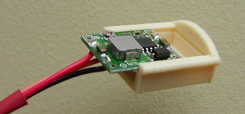 Free 3D file Enclosure for a 17x22mm DC-DC converter/Mega upgrade 🧞‍♂️ ...