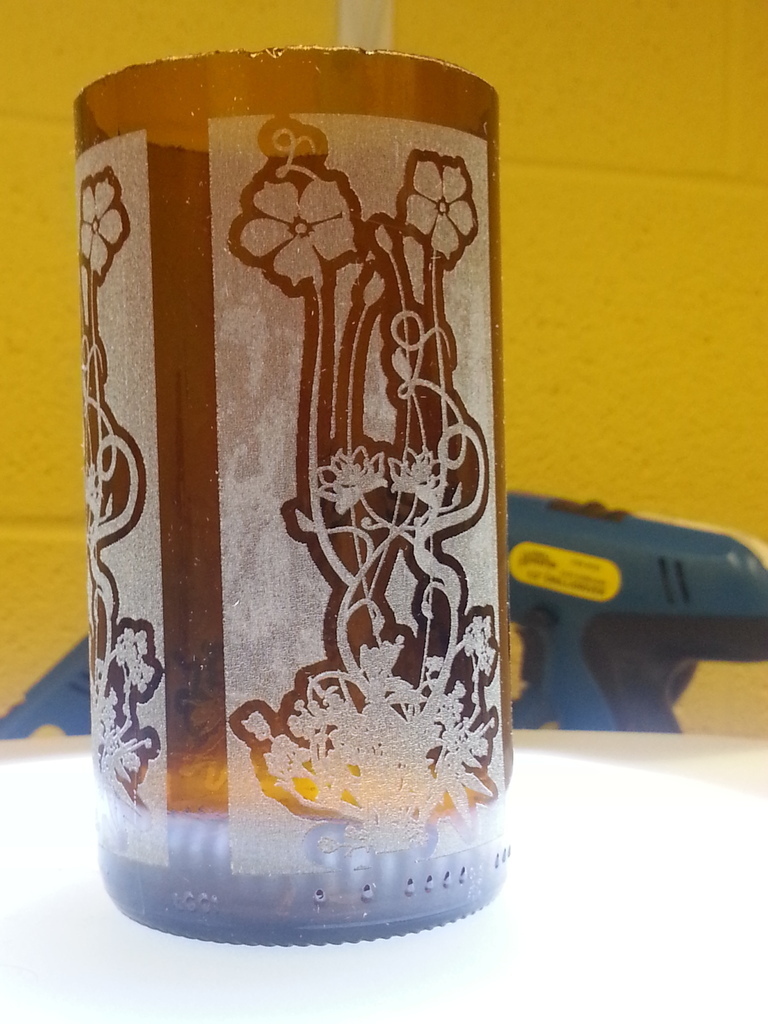 Free 3D file Beer Bottle Candle Holder 🍺・3D printable model to download