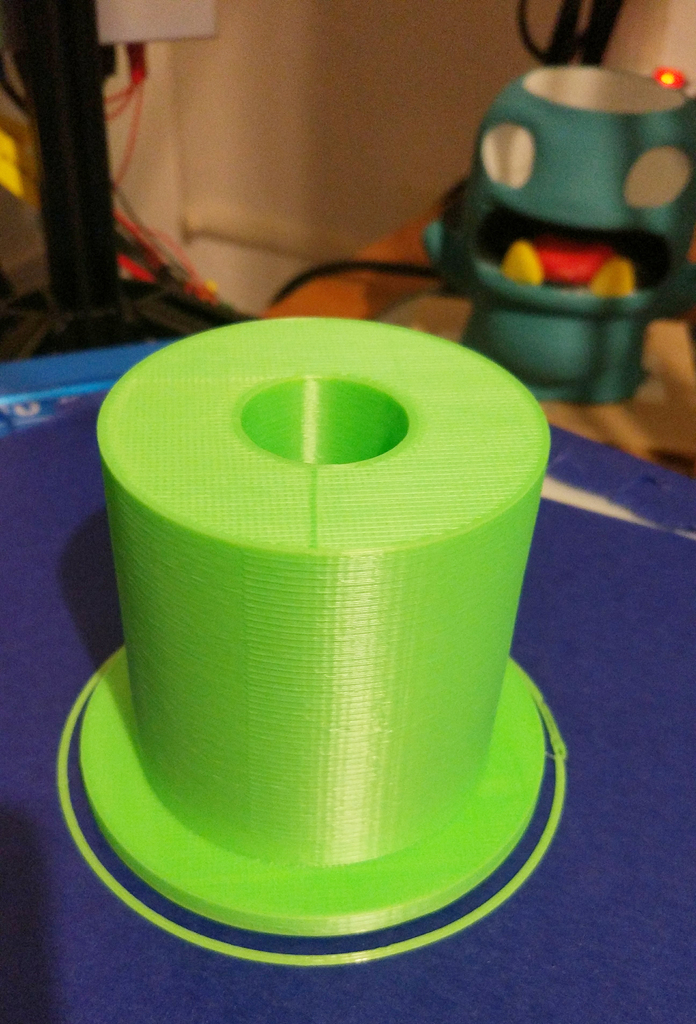 Free 3D file 70mm hole Spool holder・3D printing template to download・Cults