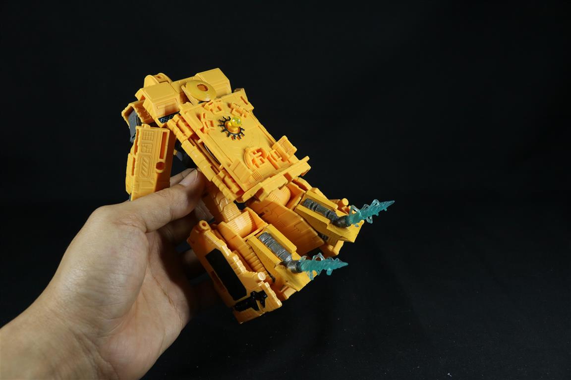 3D file Fillers and Sky Spy Mount for Transformers WFC Kingdom Ark
