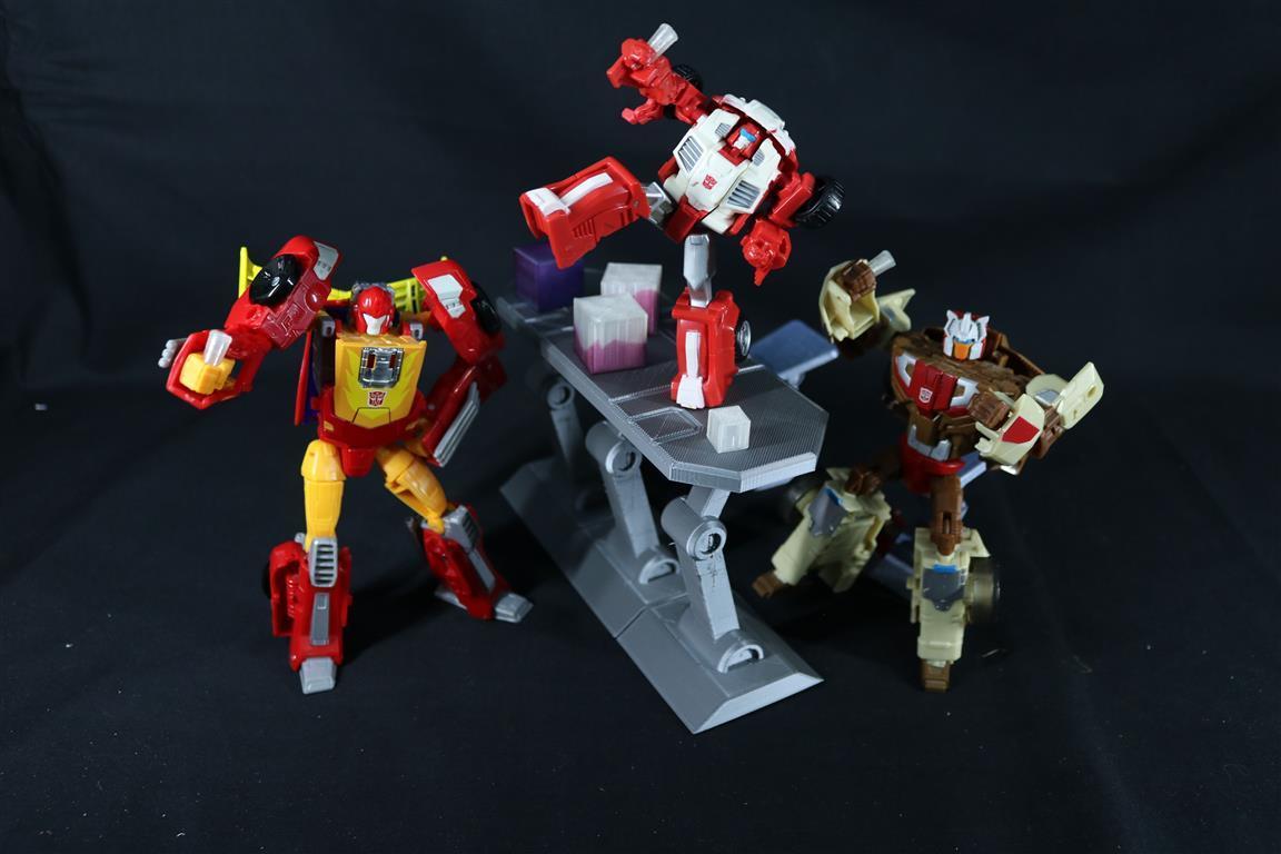3D file Swerve's Bar on Lost Light - Table and Accessories・Template to ...