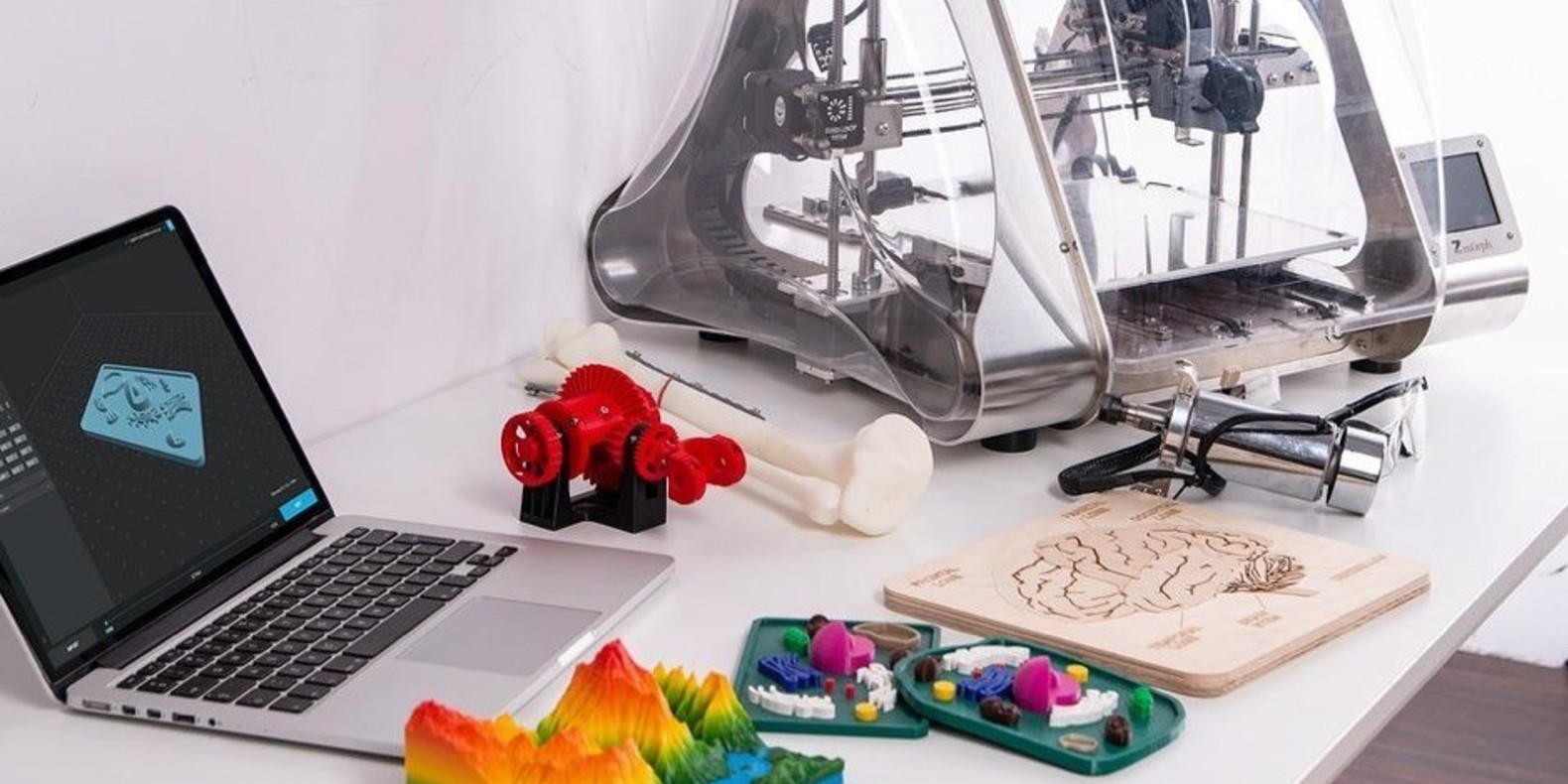 Using a 3D Printer for iGaming Themed Accessories ・ Cults